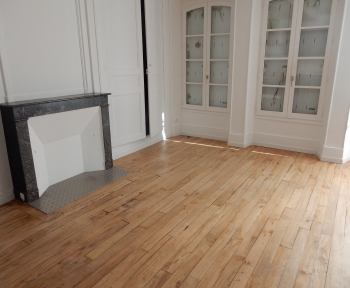 Location Appartement 2 pièces Sézanne (51120)
